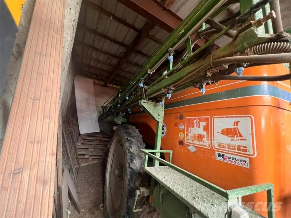Amazone S330 Nova Çekilir pülverizatörler