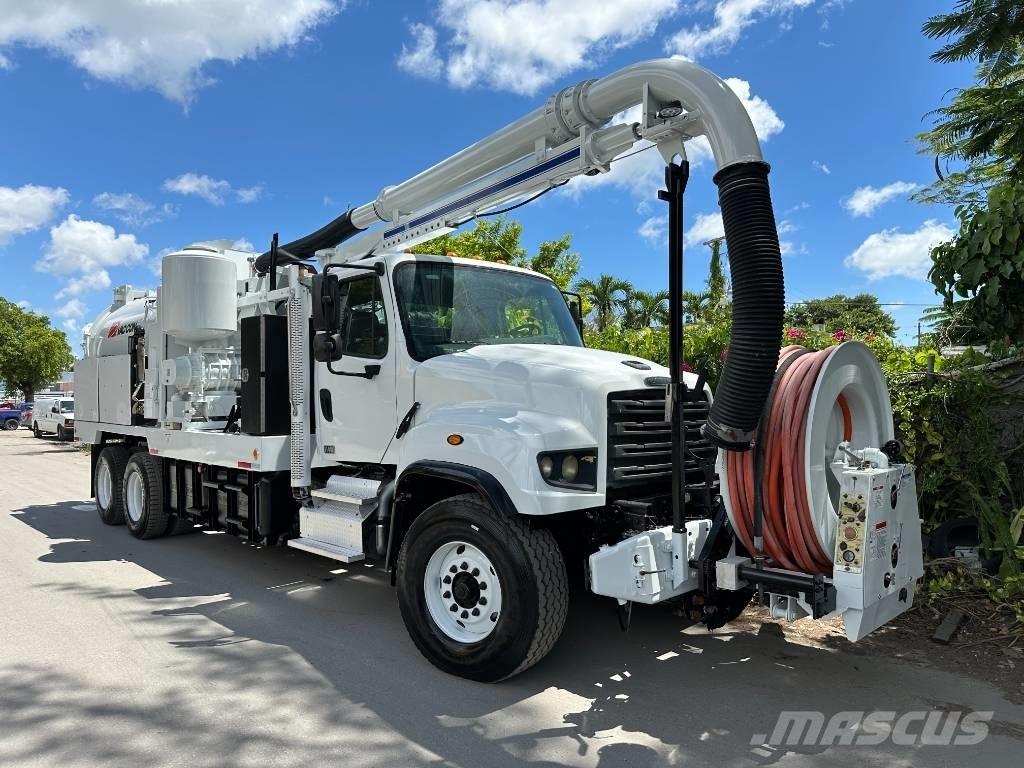 Freightliner 114 SD Vidanjörler