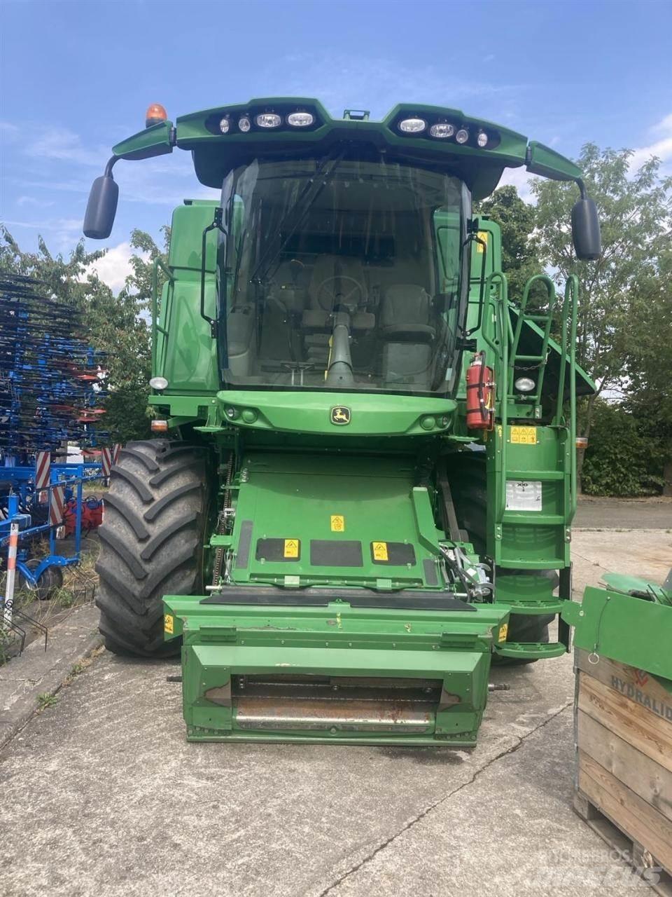 John Deere T560 Biçerdöverler