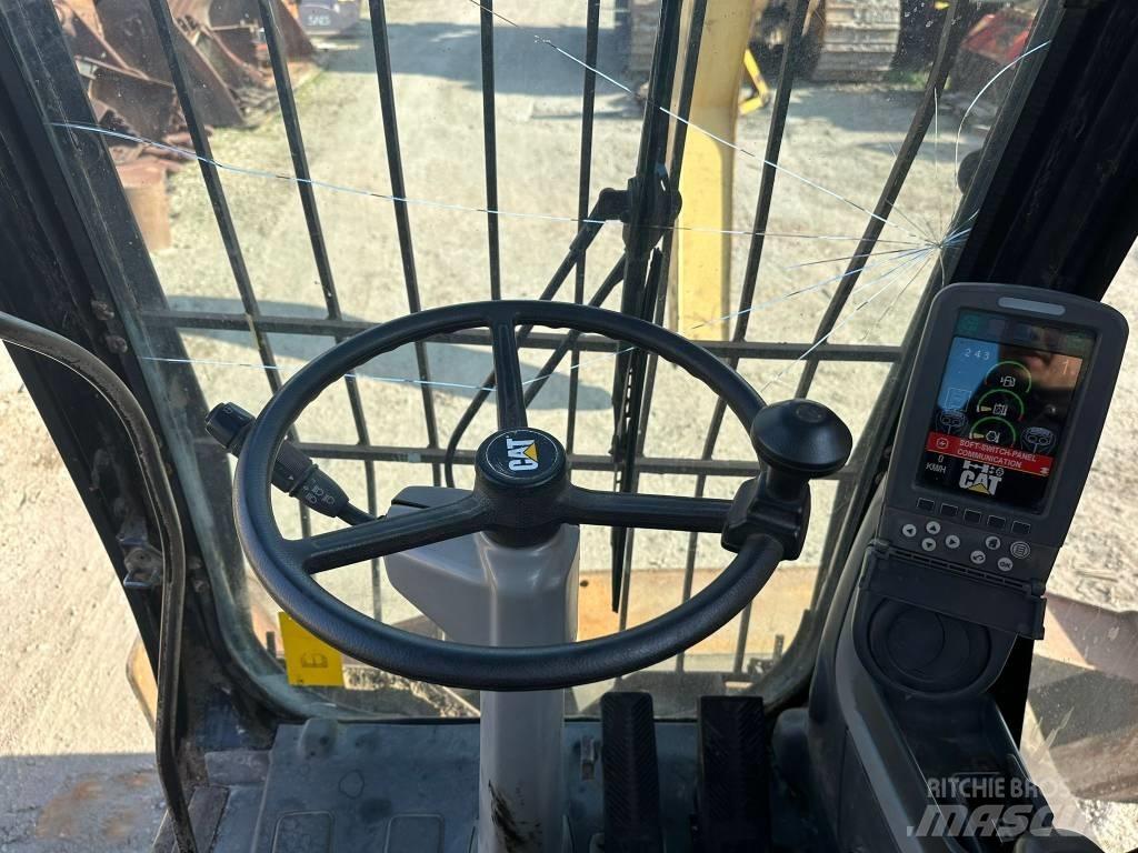 CAT M 318 D MH Atık taşıma araçları