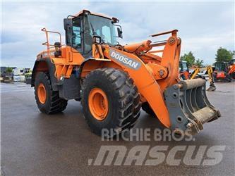Doosan DL 450-3 Tekerlekli yükleyiciler