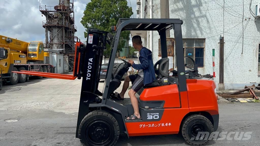 Toyota FD 30 Dizel forkliftler