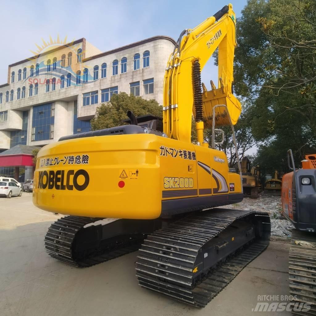 Kobelco SK 200 Paletli ekskavatörler