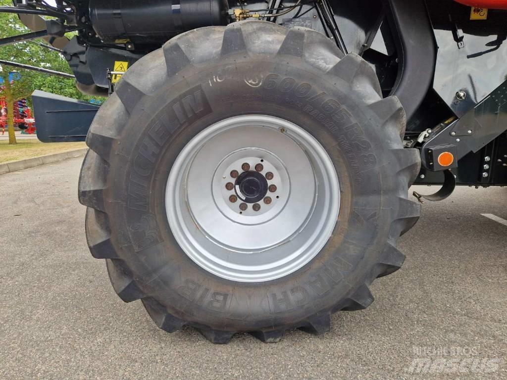 Case IH AF 7150 Biçerdöverler