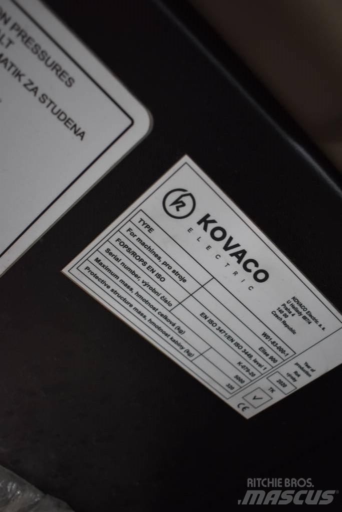 Kovaco Elise 900 Kazici yükleyiciler