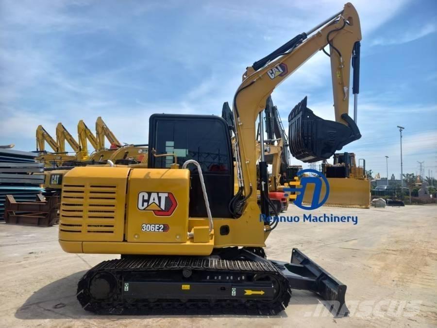 CAT 306E2 Mini ekskavatörler, 7 tona dek
