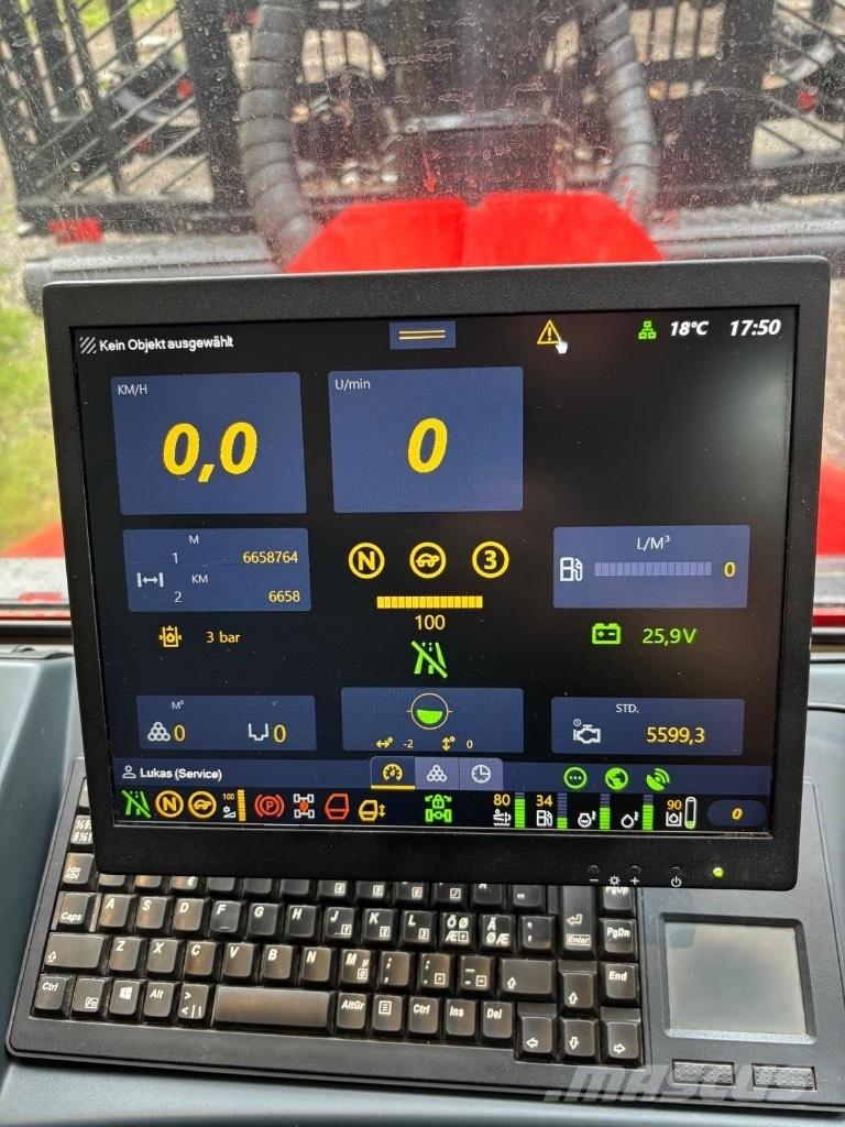 Komatsu 875 Tomruk yükleyici traktörler