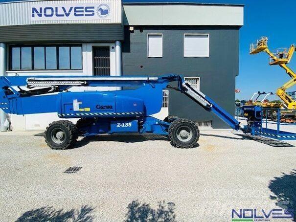 Genie Z135/70 Körüklü personel platformları