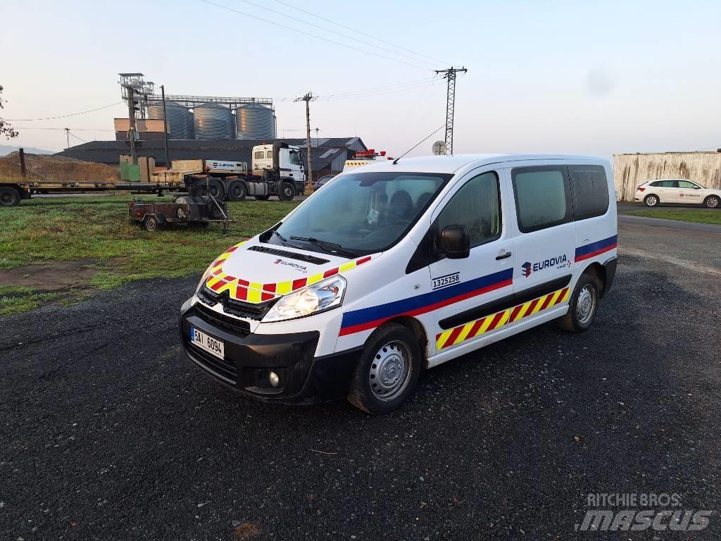 Citroën Jumpy Otomobiller