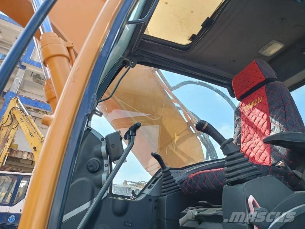 Hyundai 305-9 Paletli ekskavatörler