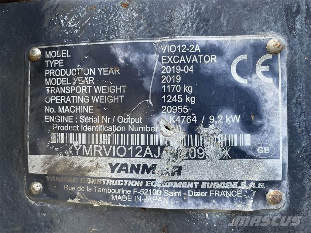 Yanmar VIO12 Lastik tekerli ekskavatörler