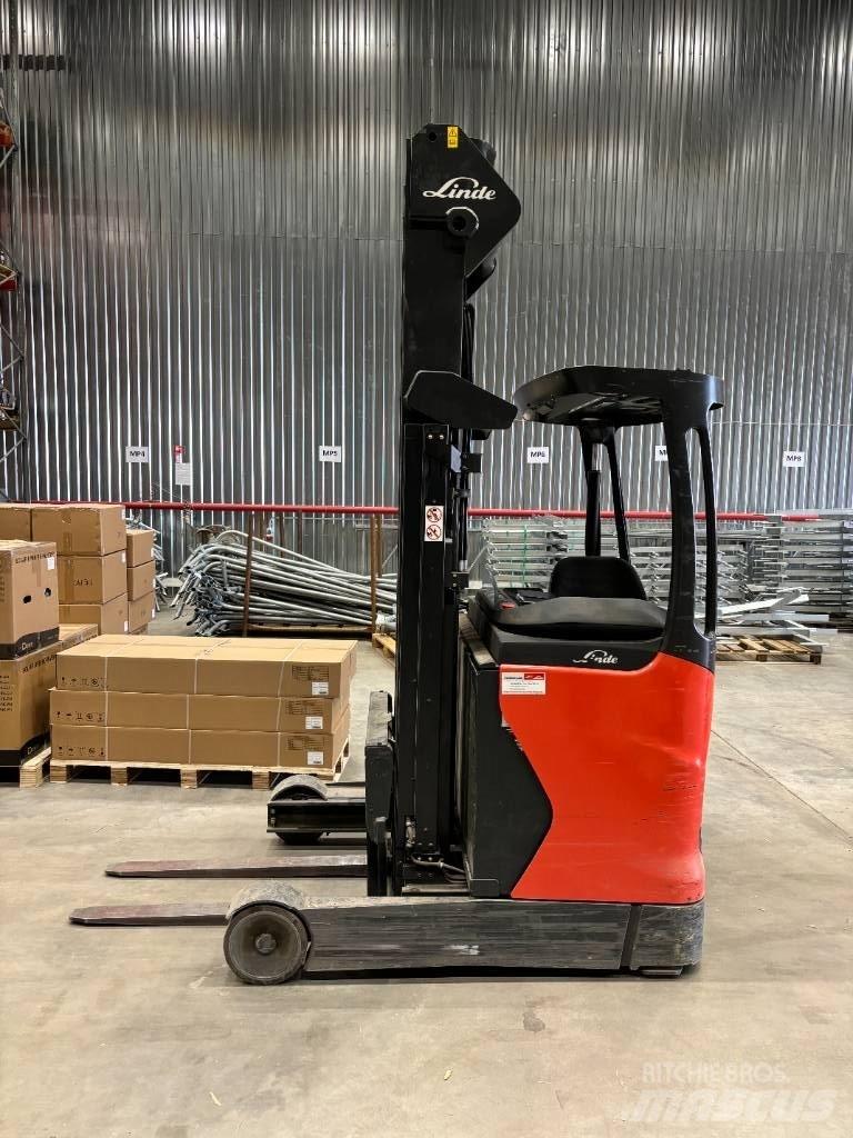 Linde R14/1120 Reach truck - depo içi istif araçları