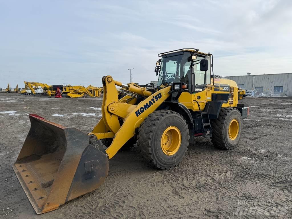 Komatsu WA320-8 Tekerlekli yükleyiciler