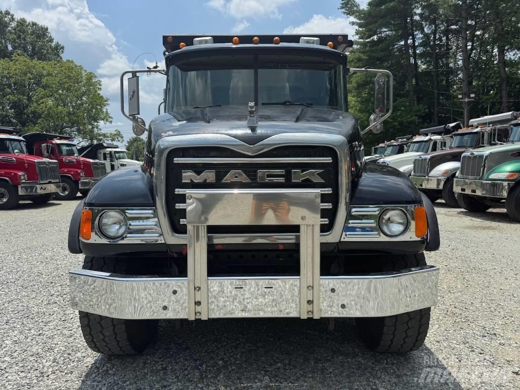 Mack Granite CV 713 Damperli kamyonlar