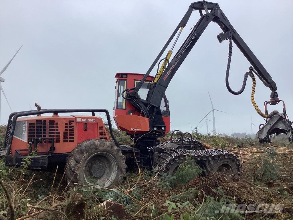 Komatsu 911.4 Biçerdöverler