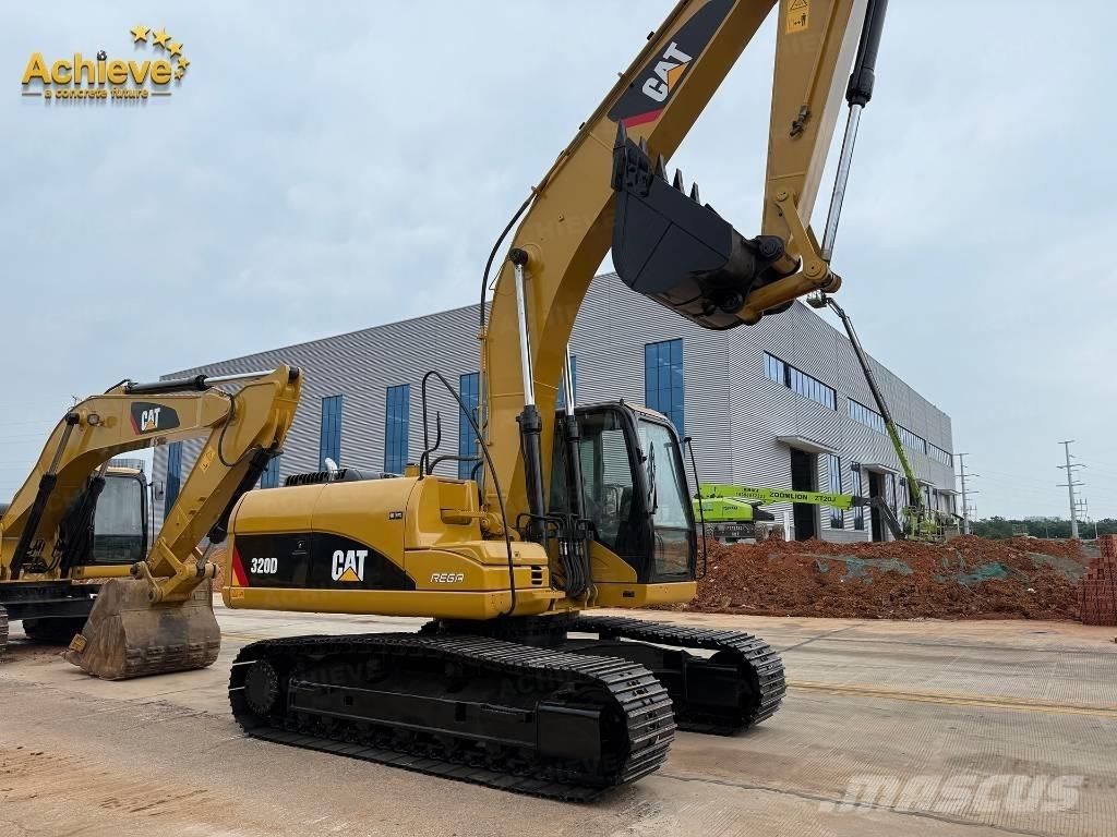 CAT 320 D Paletli ekskavatörler