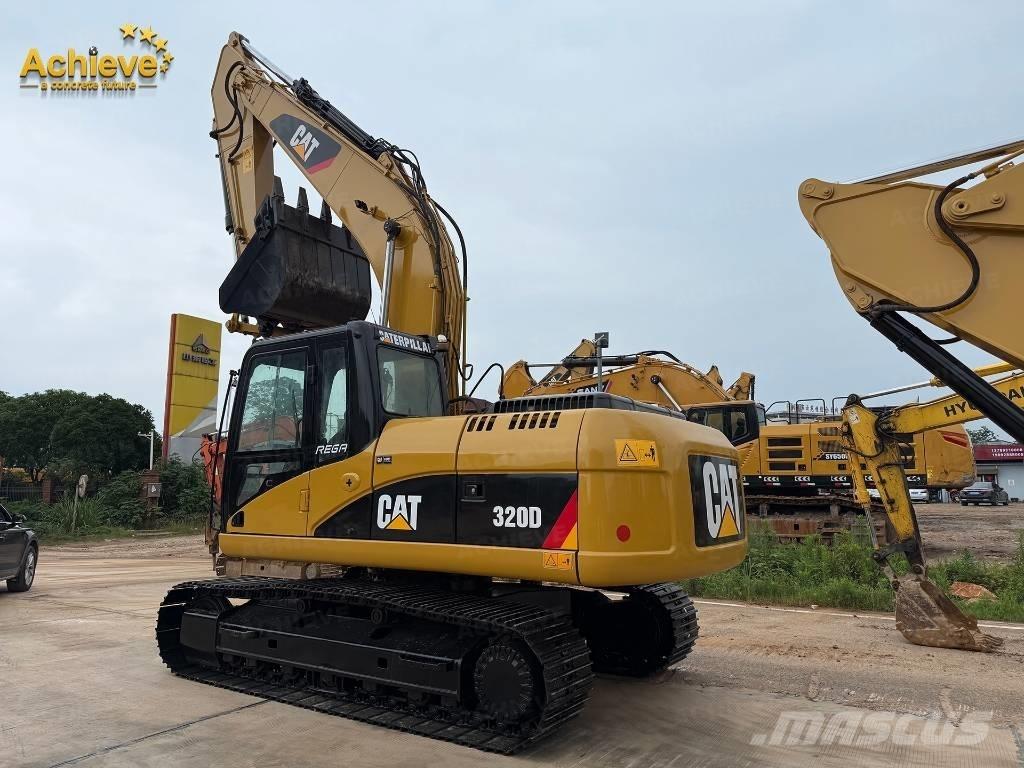 CAT 320 D Paletli ekskavatörler