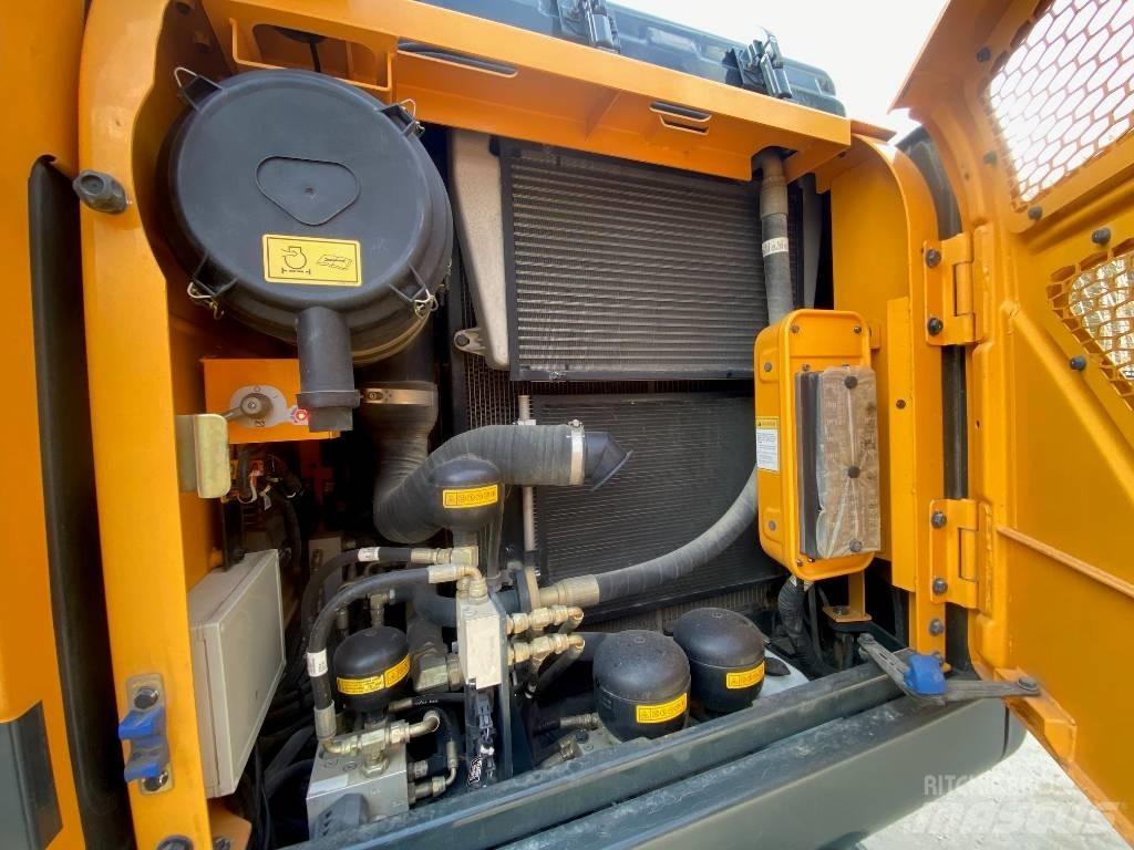 Hyundai HW140W Lastik tekerli ekskavatörler