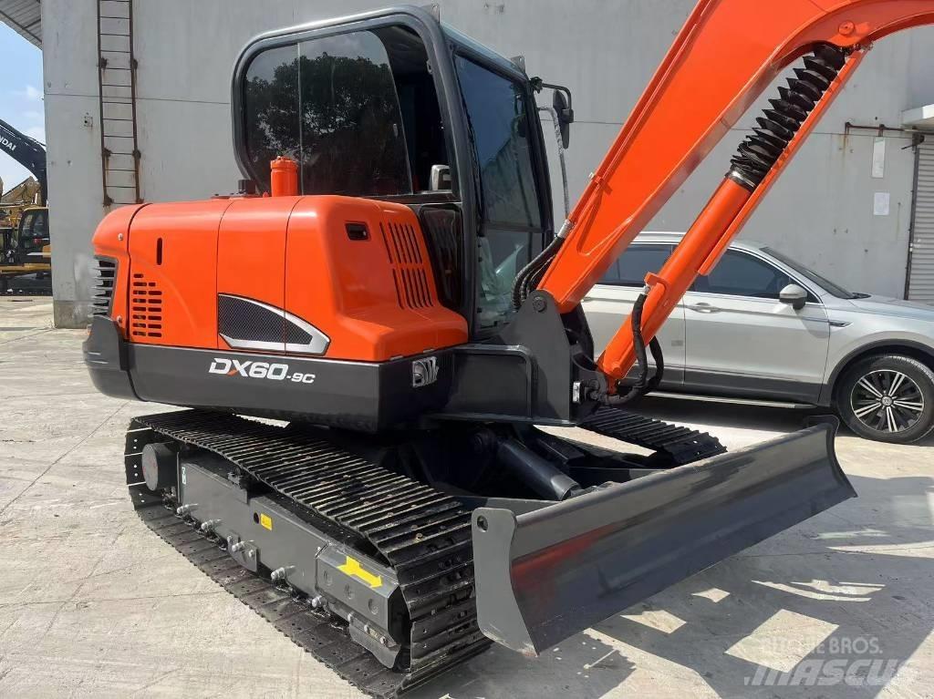Doosan DX 60-9 C Paletli ekskavatörler