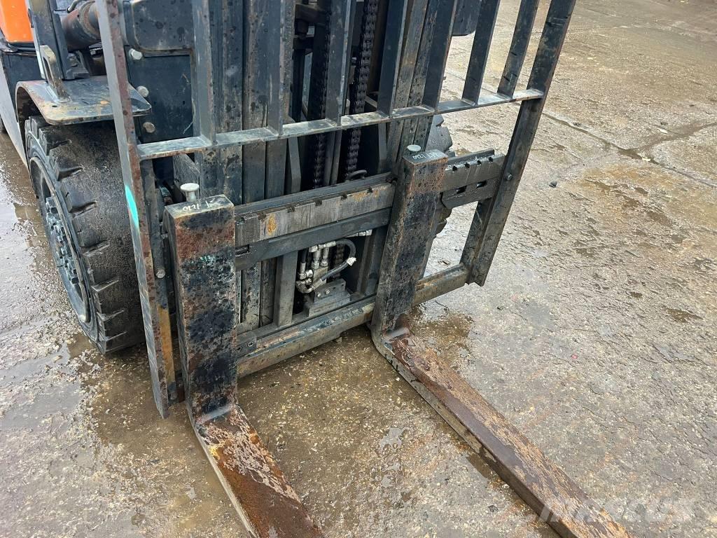 Doosan D 30 GP Dizel forkliftler