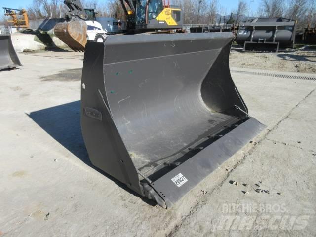 Volvo L20 Kovalar