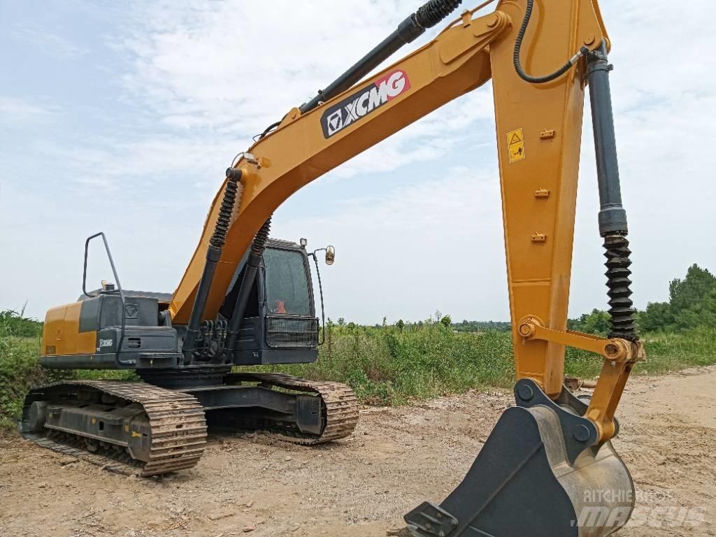 XCMG XE215DA Paletli ekskavatörler