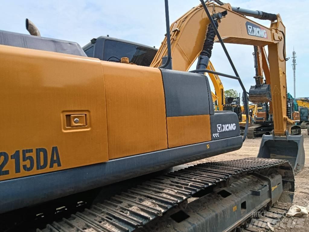 XCMG XE215DA Paletli ekskavatörler