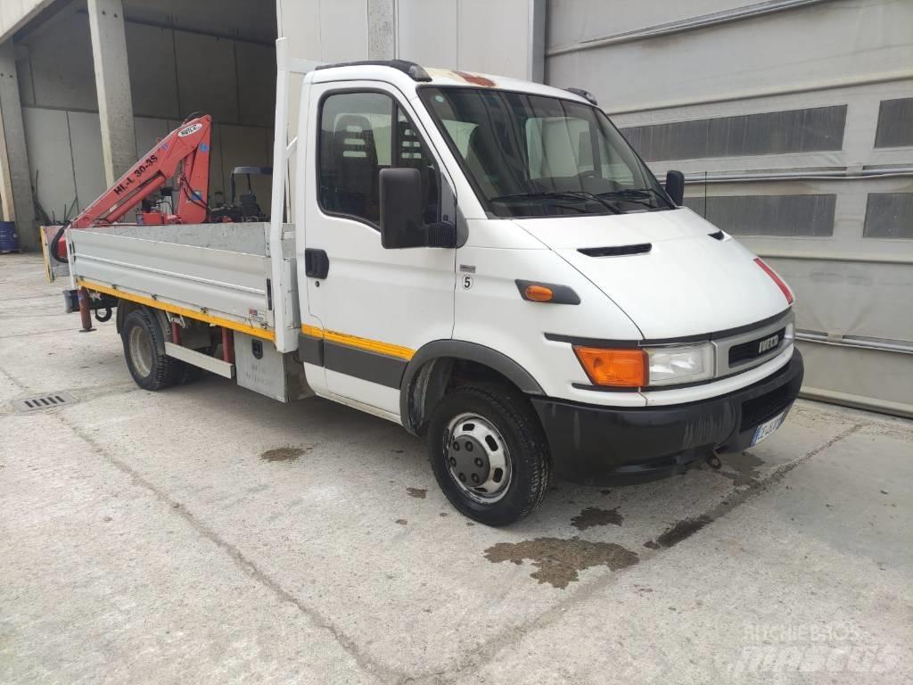 Iveco 50C 15 Kapali kasa kamyonetler
