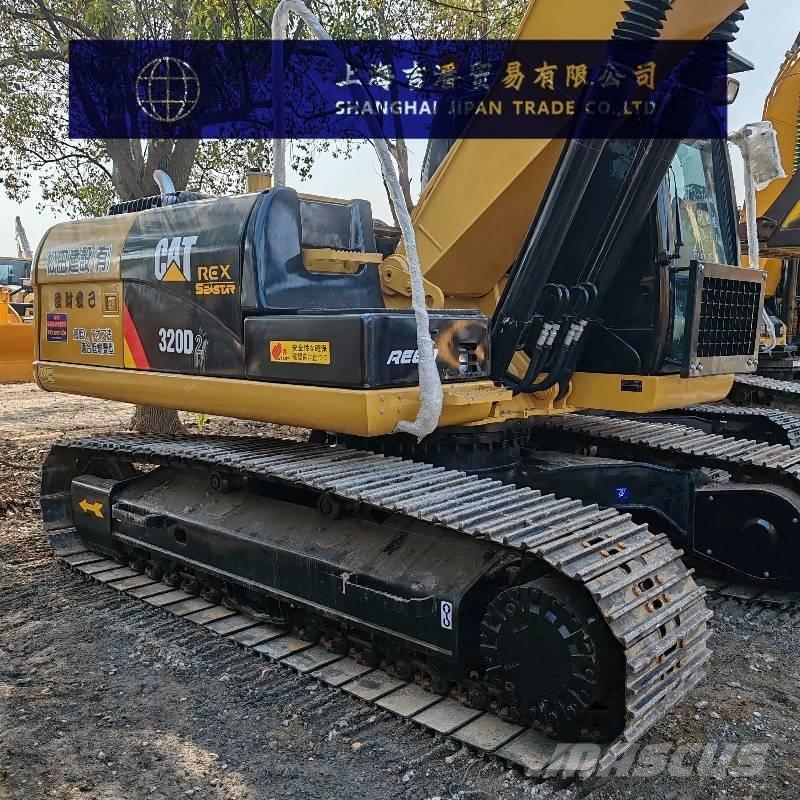 CAT 320 D Paletli ekskavatörler