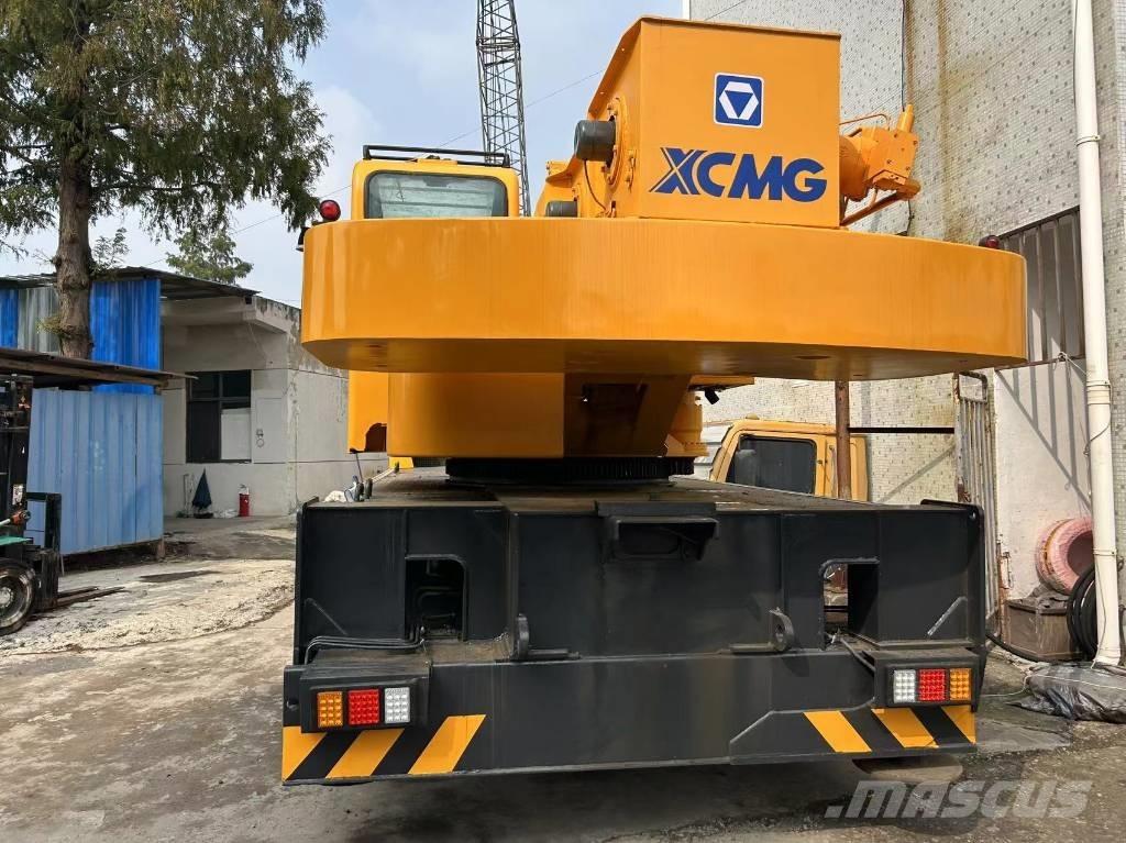 XCMG QY 25 K5D Yol-Arazi Tipi Vinçler (AT)