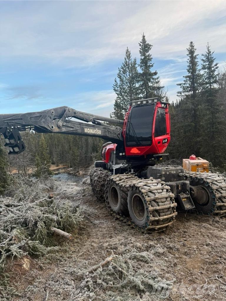 Komatsu 931 XC Biçerdöverler