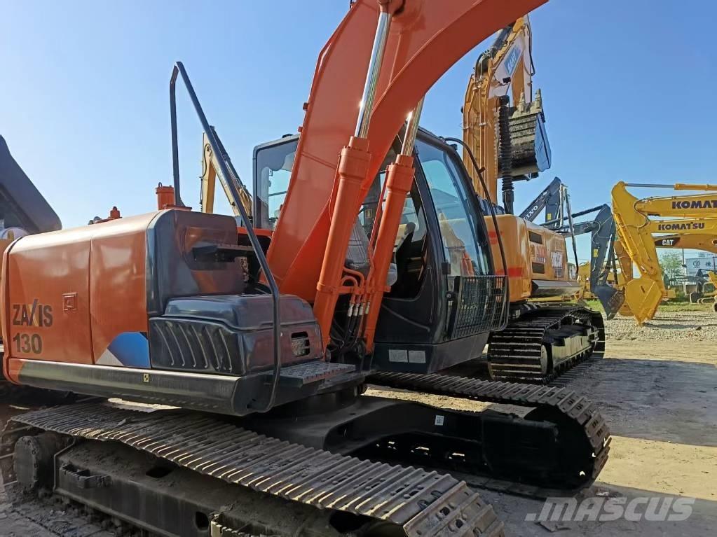 Hitachi ZX 130 Paletli ekskavatörler