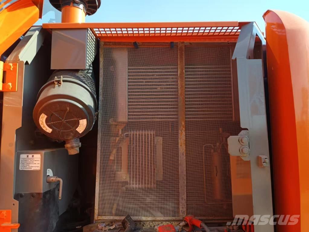 Hitachi ZX 130 Paletli ekskavatörler