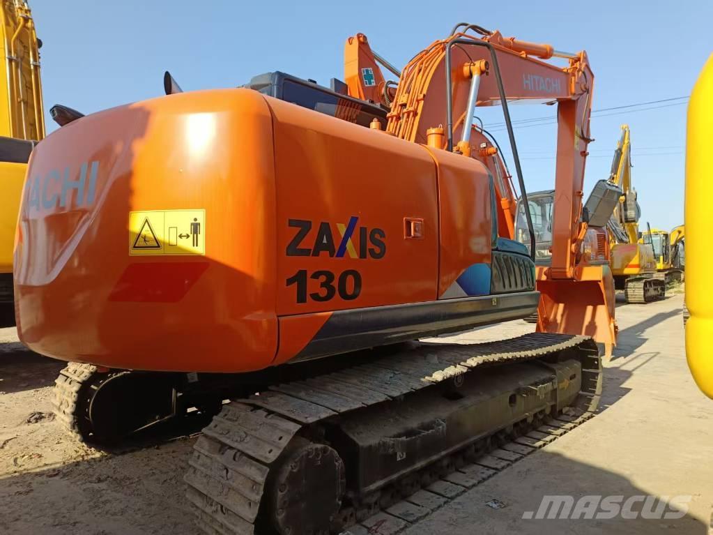 Hitachi ZX 130 Paletli ekskavatörler