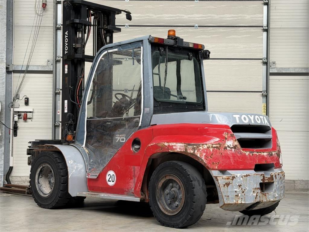 Toyota 40-8FD70N Dizel forkliftler