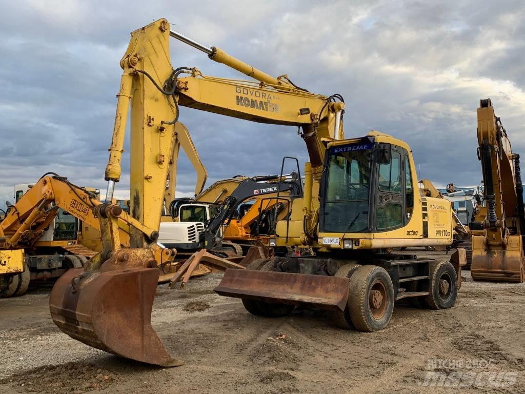 Komatsu PW 170 ES Lastik tekerli ekskavatörler