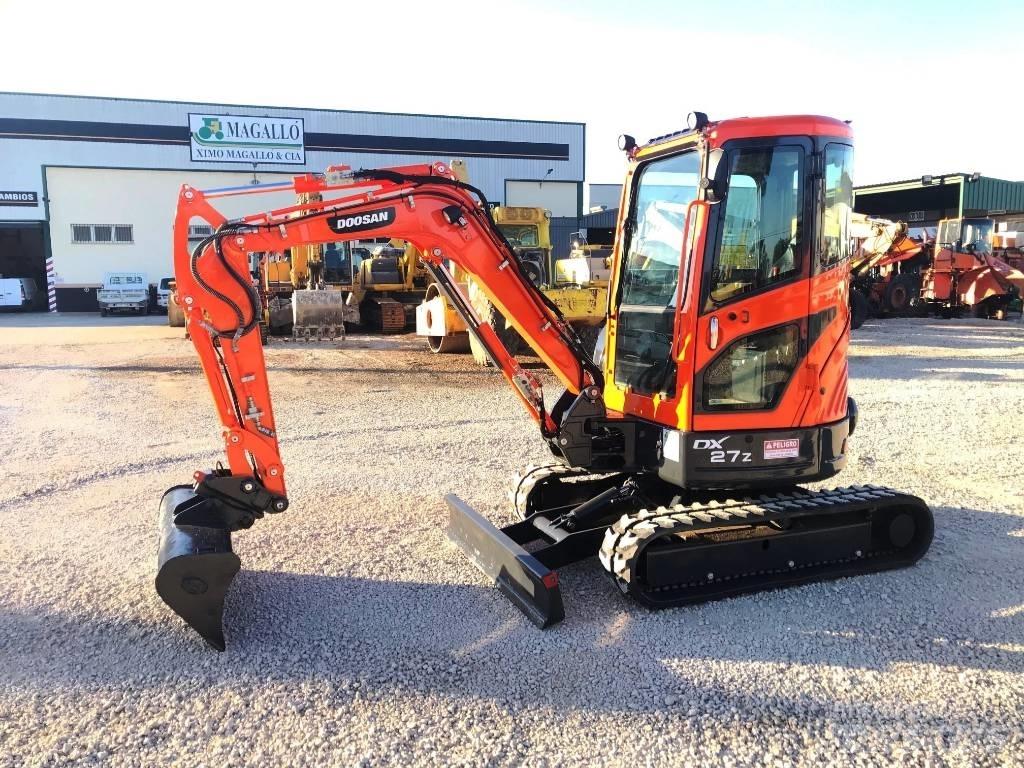Doosan DX 27 Z Mini ekskavatörler, 7 tona dek