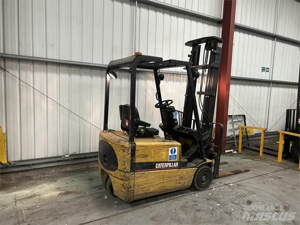 CAT EP16KT Elektrikli forkliftler