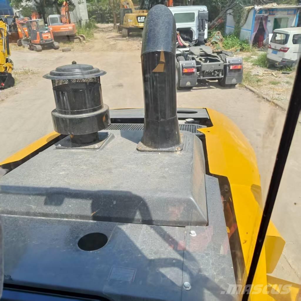 LiuGong 856H Tekerlekli yükleyiciler