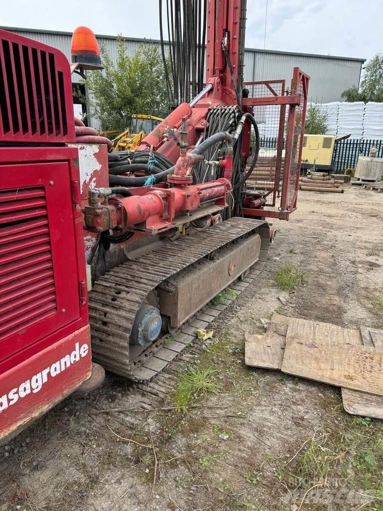 Casagrande C6 Sondaj makinalari