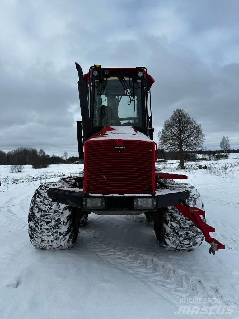 Komatsu 840 TX Tomruk yükleyici traktörler