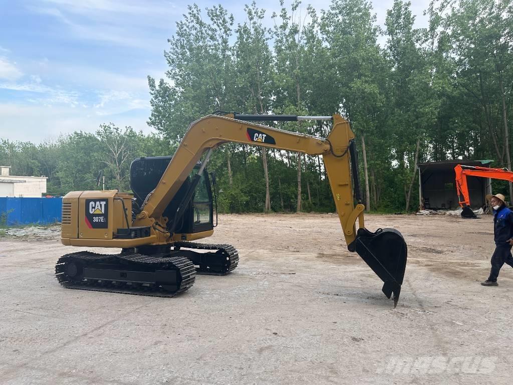 CAT 307E2 Paletli ekskavatörler