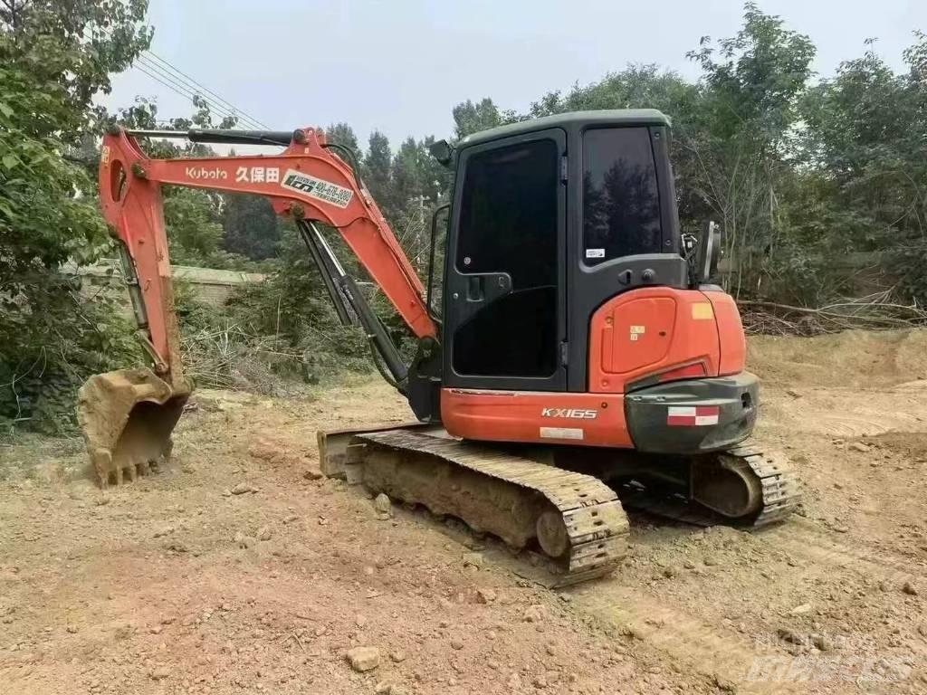 Kubota 165 Paletli ekskavatörler