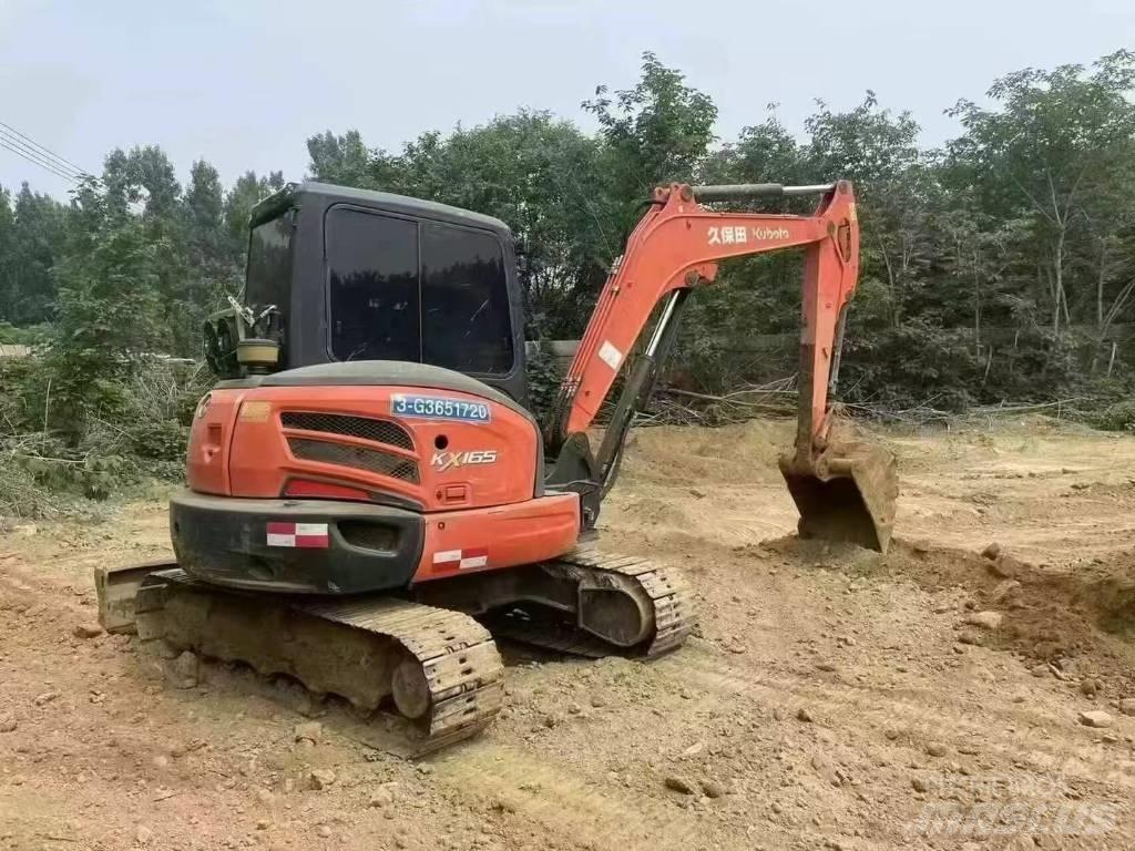 Kubota 165 Paletli ekskavatörler