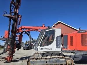 Sandvik Ranger DX800 Tünel açma ve yer altı maden sondaj makineleri