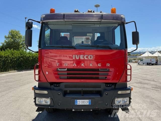 Iveco Trakker 350 Beton pompaları