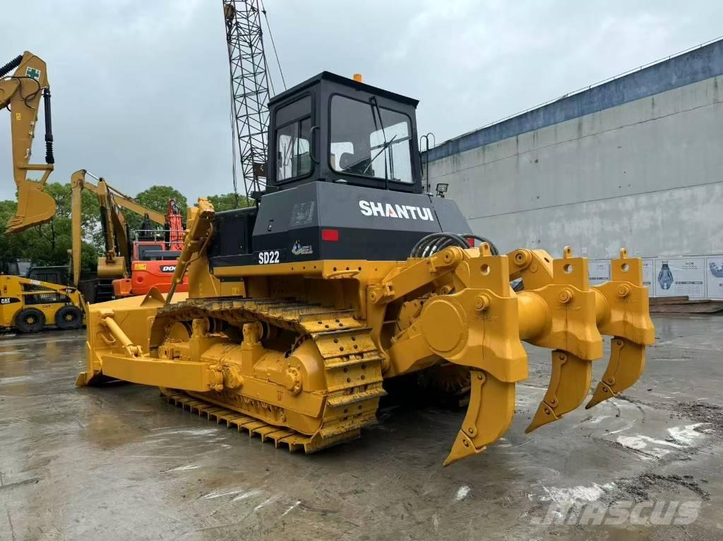 Shantui SD 22 Paletli dozerler
