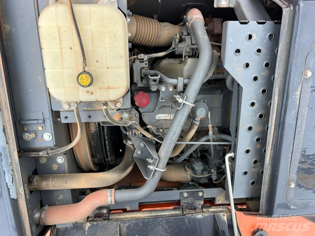 Hitachi ZX 210 LC-6 Paletli ekskavatörler
