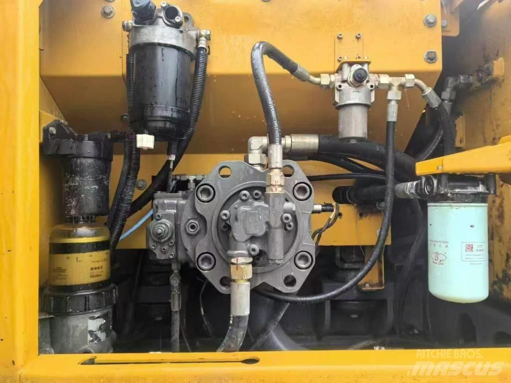 XCMG XE 200 DA Paletli ekskavatörler