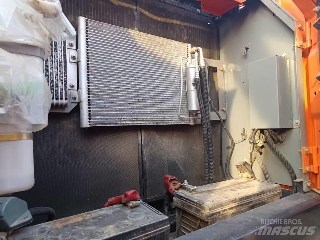 Hitachi ZX210 Paletli ekskavatörler